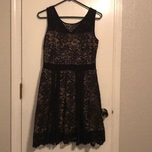 Candalite Petite Lace Dress